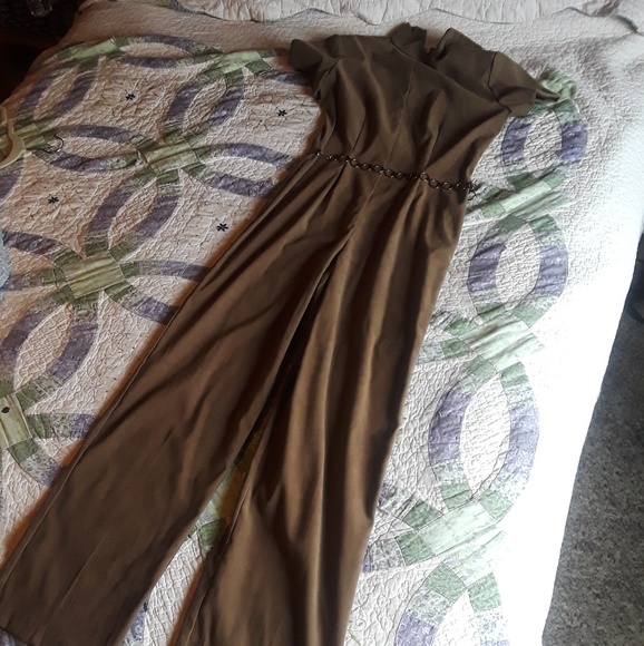 Jumpsuit - Picture 2 of 3